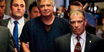 Paul Manafort hospitalized, reportedly for cardiac incident