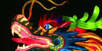 Estonia’s first Chinese lantern festival begins, features 40-meter long dragon