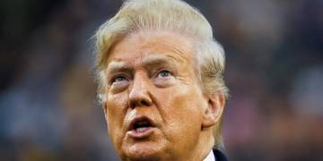 Trump impeachment: U.S. lawmakers head to Capitol Hill for historic vote