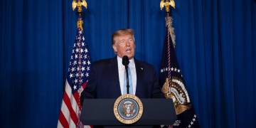 U.S. Democratic presidential candidates condemn airstrike on Iran, warn of war