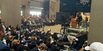 Calgary commemorates first official Holocaust Remembrance Day