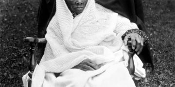 Swipe To Freedom! This Wakandan Harriet Tubman Credit Card Is The Funniest Thing On The Internet