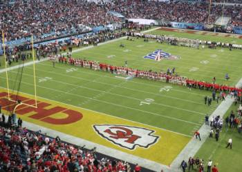 Super Bowl LIV: Game tied at 10-10 as Chiefs, 49ers go head-to-head