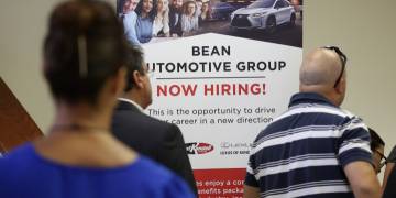 Number of U.S. jobs drops 5.4%, cuts recorded for 2nd straight month
