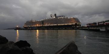 U.S. woman previously on Westerdam cruise ship tests positive for new coronavirus