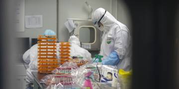 COVID-19: China sees daily death toll fall slightly as overall deaths number 2,442