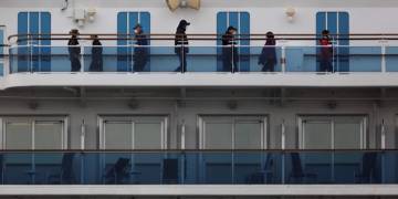 Canada still ‘assessing’ Diamond Princess situation as U.S. evacuates its citizens