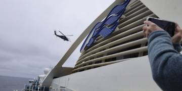 ‘Think twice’ before booking a cruise trip: Canada’s top health official