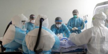 Over 90,000 health workers infected with Covid-19 worldwide: Nurses body