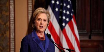 Clinton jabs again at Sanders, says his supporters contributed to her loss