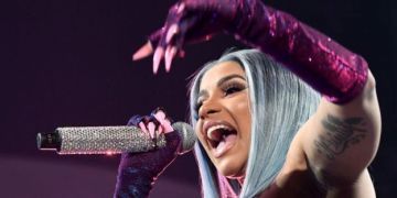 “This Life, I Can’t Kill Myself” – Cardi B Sings Timaya’s Song In Nigerian Accent (Video)