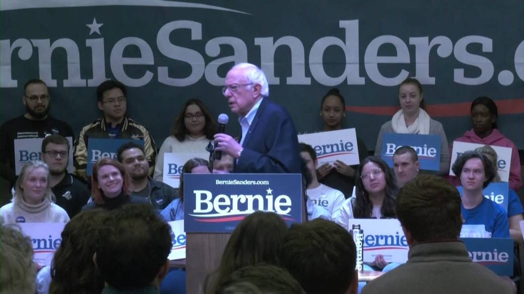 Iowa caucuses: Race to pick Democratic nominee starts after weeks of campaigning