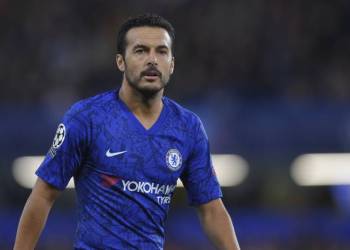 Chelsea striker celebrates EPL start with mystery blonde at Barcelona club