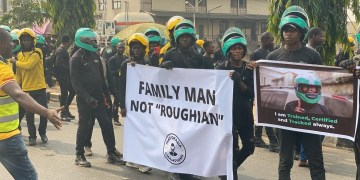 In Lagos, Gokada and MAX.ng riders take to the streets to protest “okada ban” | TechCabal